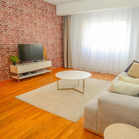 Lovely Apartment At City Quart Podgorica Eksteriør bilde